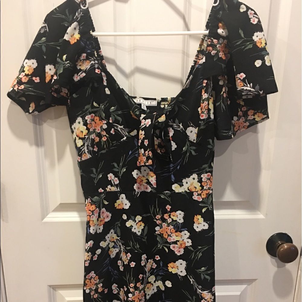 Senlis Small floral off shoulder black summer dress - Picture 3 of 8